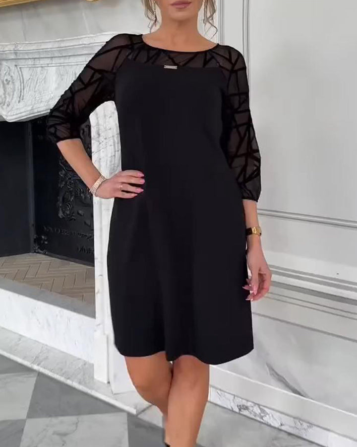 Elegantní šaty s kulatým výstřihem