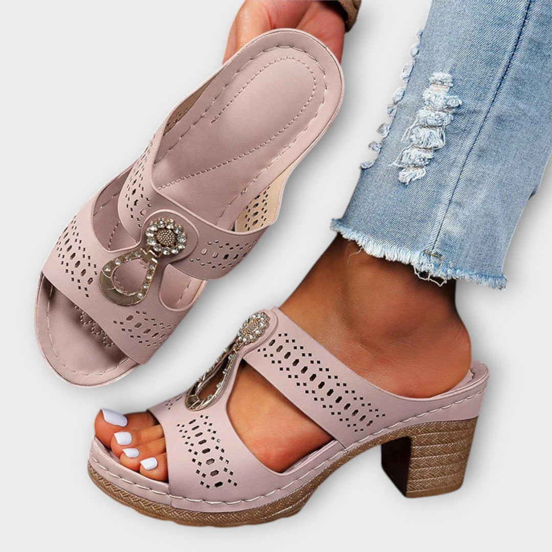 Clarabelle | Elegantní ortopedické sandály