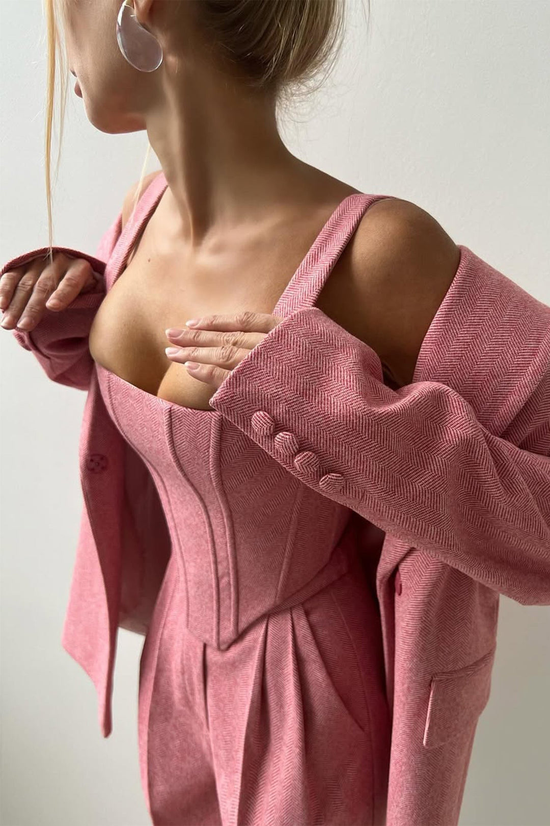 Dolce™ – třídílná sada s dvouřadovým sakem