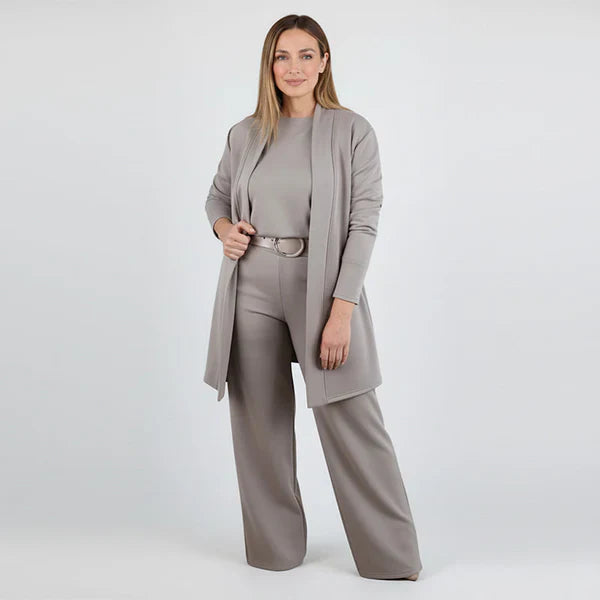 Karina – elegantní 3-dílný komplet se strečem